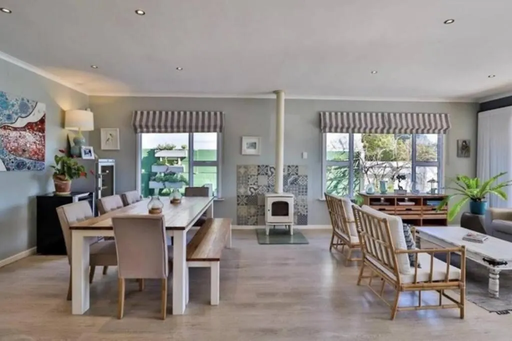 Paradise Beach House With Pool And Parking Kommetjie Tatil Evi